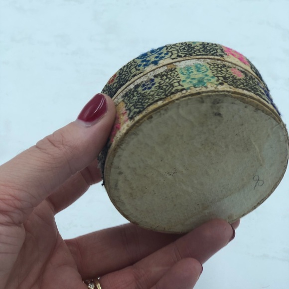 Woven Antique Fabric Box - Picture 3 of 5